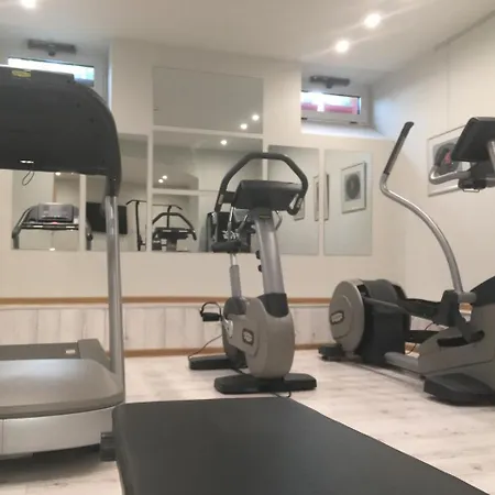 Promenade (adults Only)