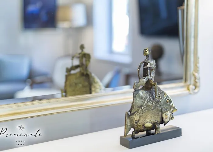 Promenade (adults Only) Szálloda